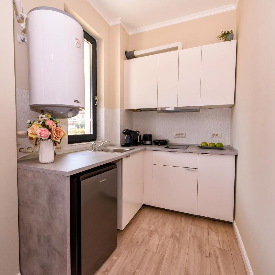 Aquarium Residence 4 Năvodari Екстериор снимка